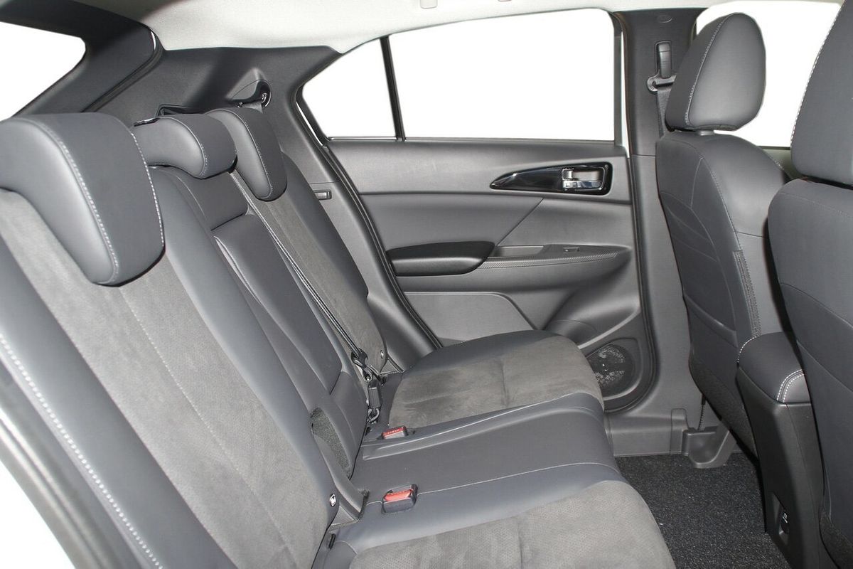 2024 Mitsubishi Eclipse Cross Aspire YB