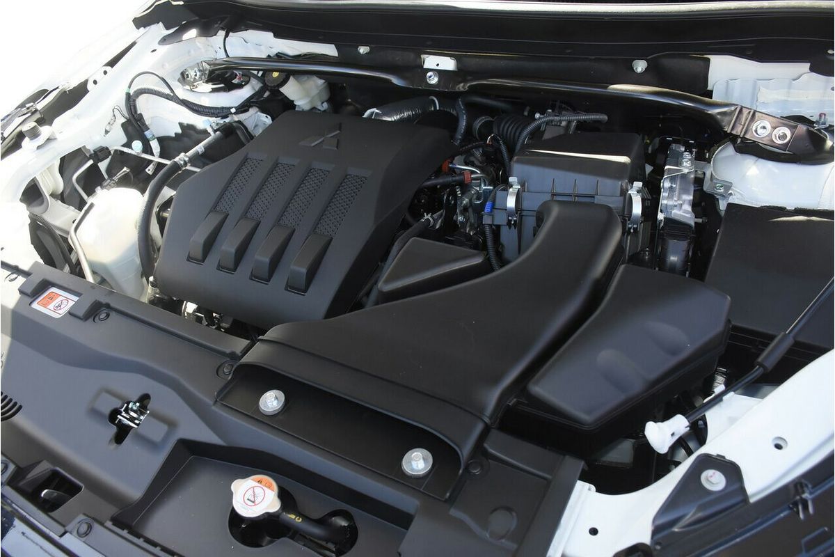 2025 Mitsubishi Eclipse Cross Exceed YB