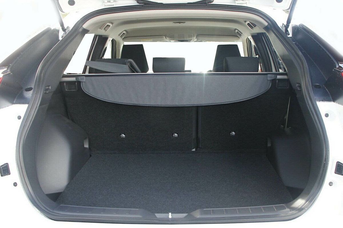 2024 Mitsubishi Eclipse Cross LS YB
