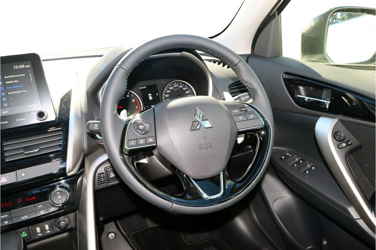 2024 Mitsubishi Eclipse Cross LS YB