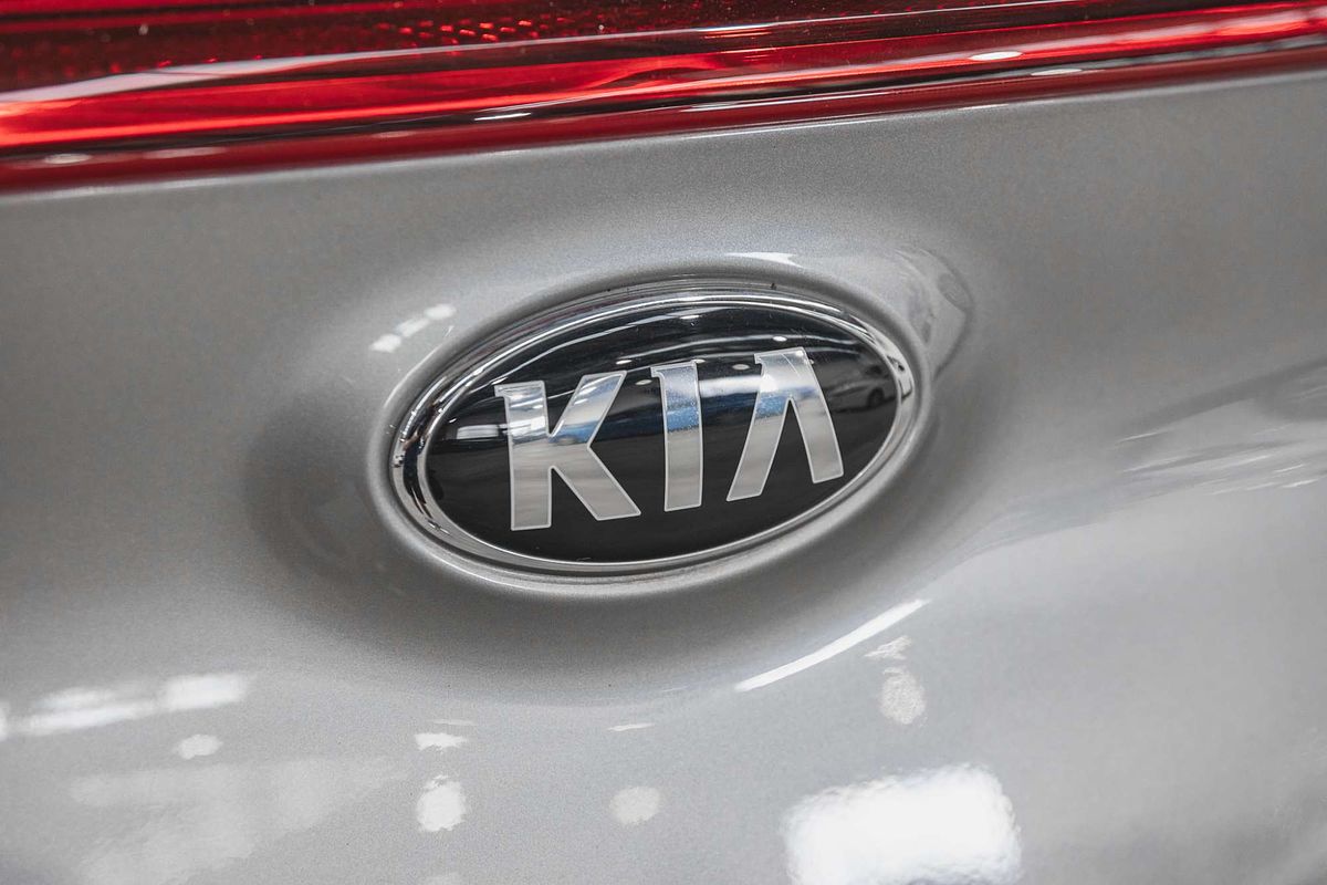 2020 Kia Sportage S QL