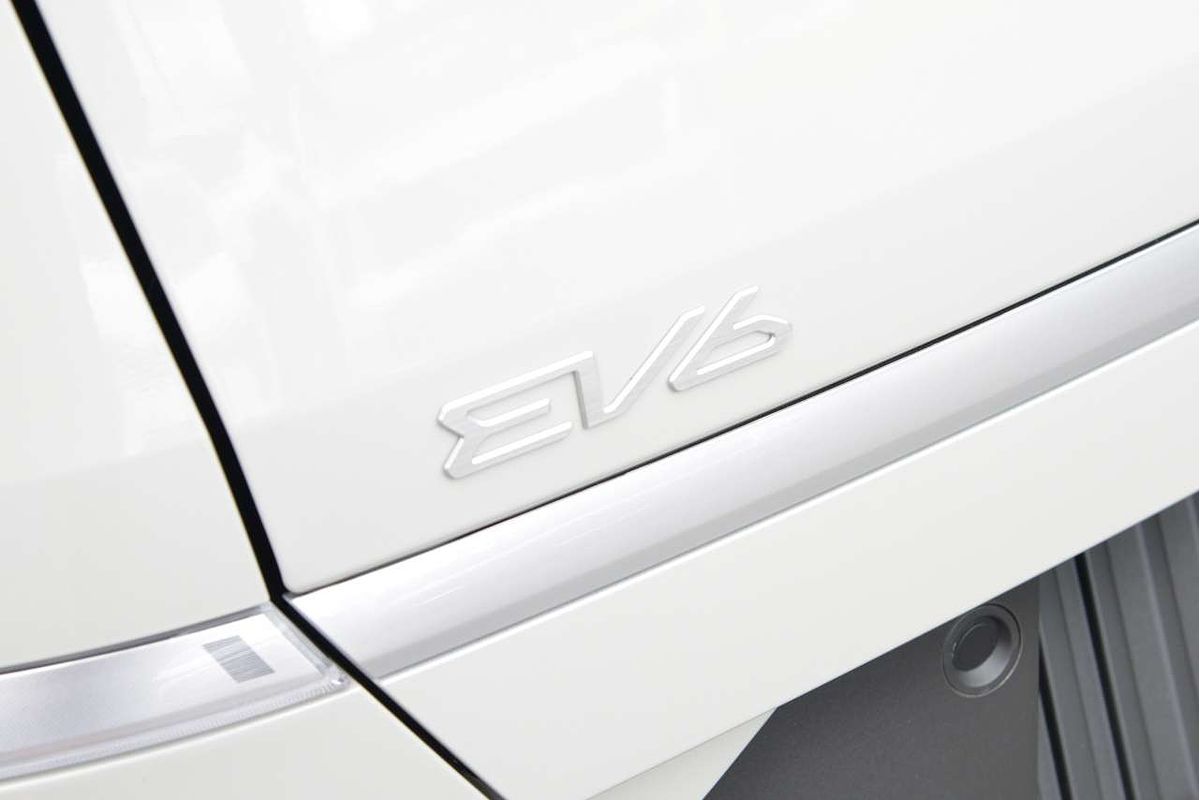 2024 Kia EV6 Air CV