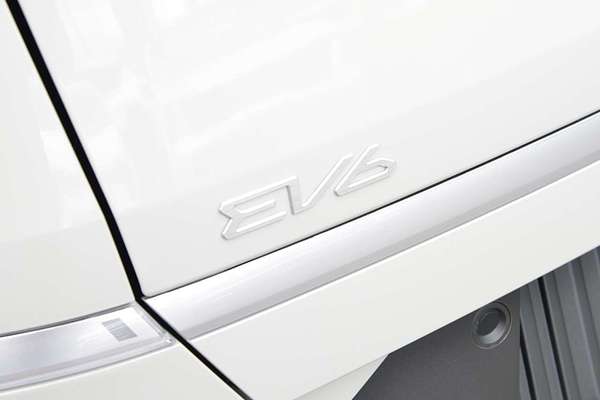 2024 Kia EV6 Air CV