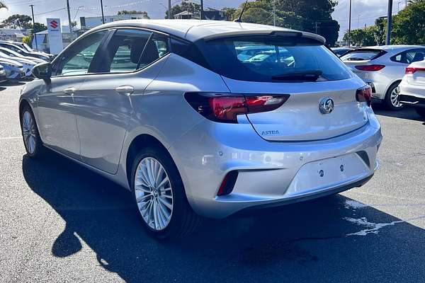 2017 Holden Astra R+ BK