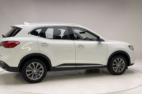 2022 MG HS Vibe SAS23