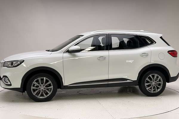 2022 MG HS Vibe SAS23