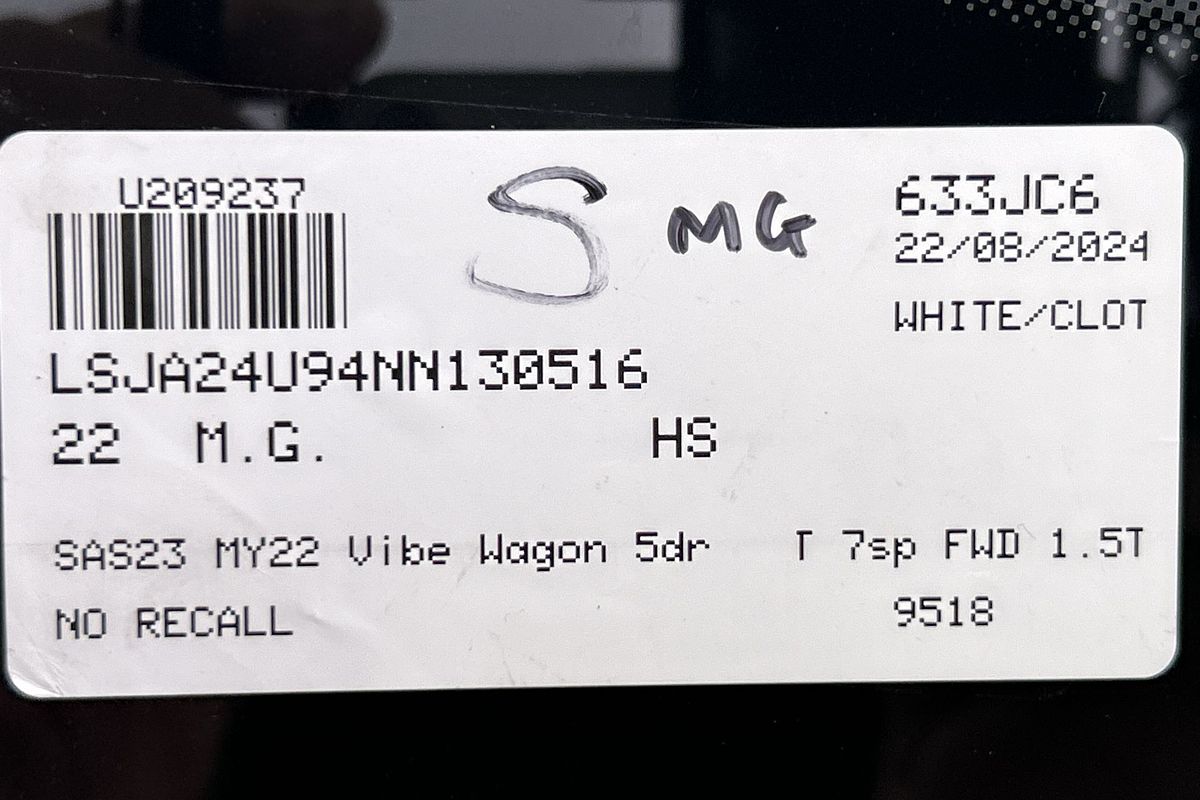 2022 MG HS Vibe SAS23