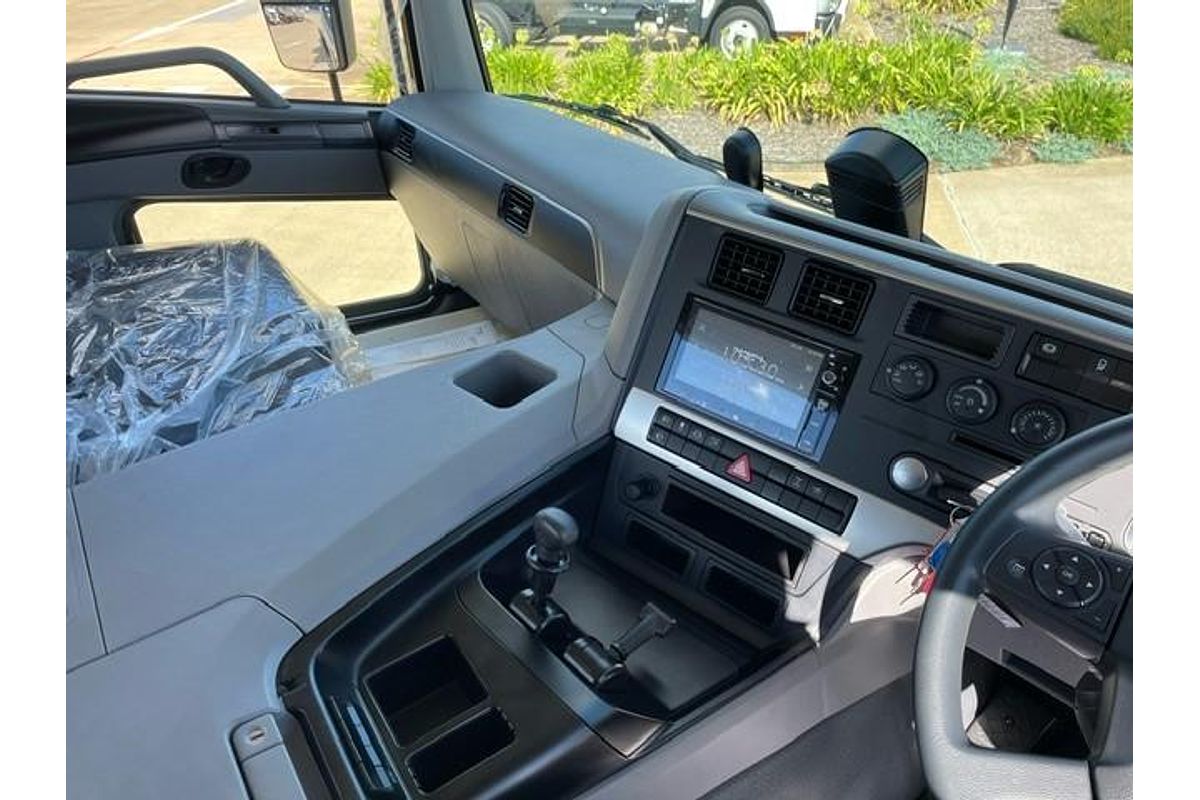 2023 Fuso Shogun Shogun 400