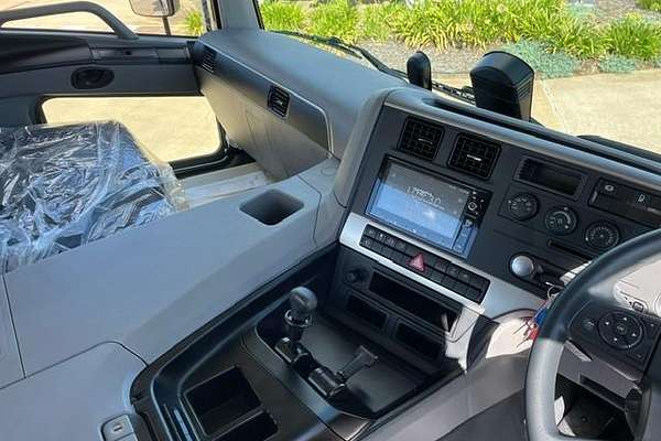 2023 Fuso Shogun Shogun 400