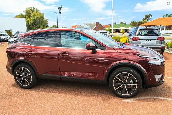 2023 Nissan QASHQAI Ti J12