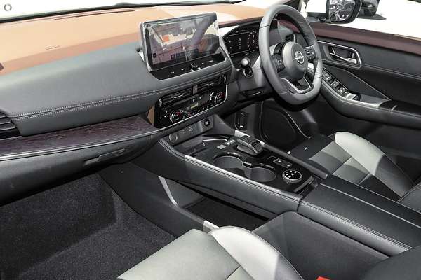 2023 Nissan X-TRAIL Ti e-POWER T33