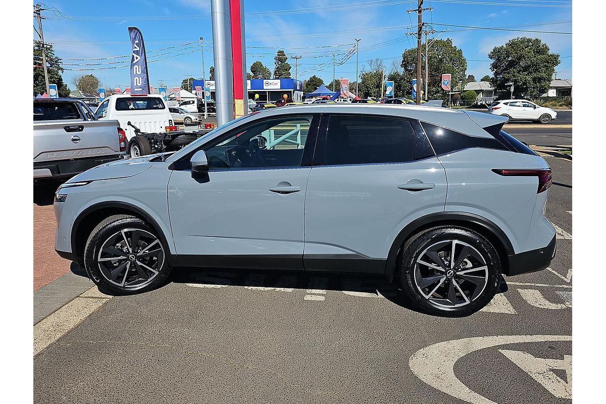 2023 Nissan QASHQAI Ti J12