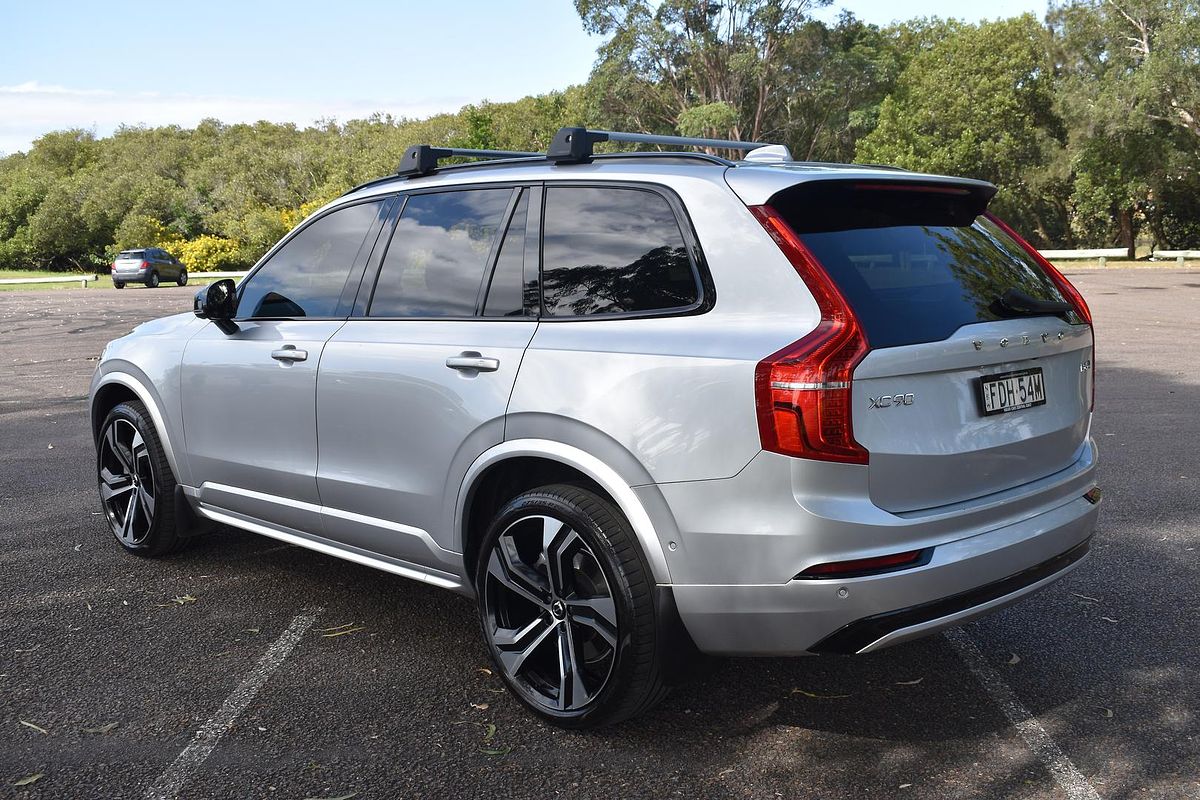 2021 Volvo XC90 B6 R-Design