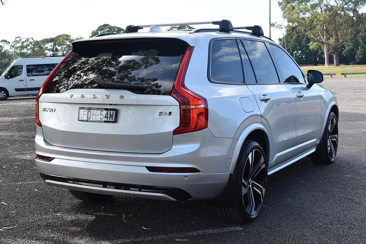 2021 Volvo XC90 B6 R-Design