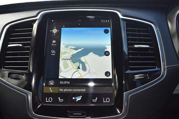 2021 Volvo XC90 B6 R-Design