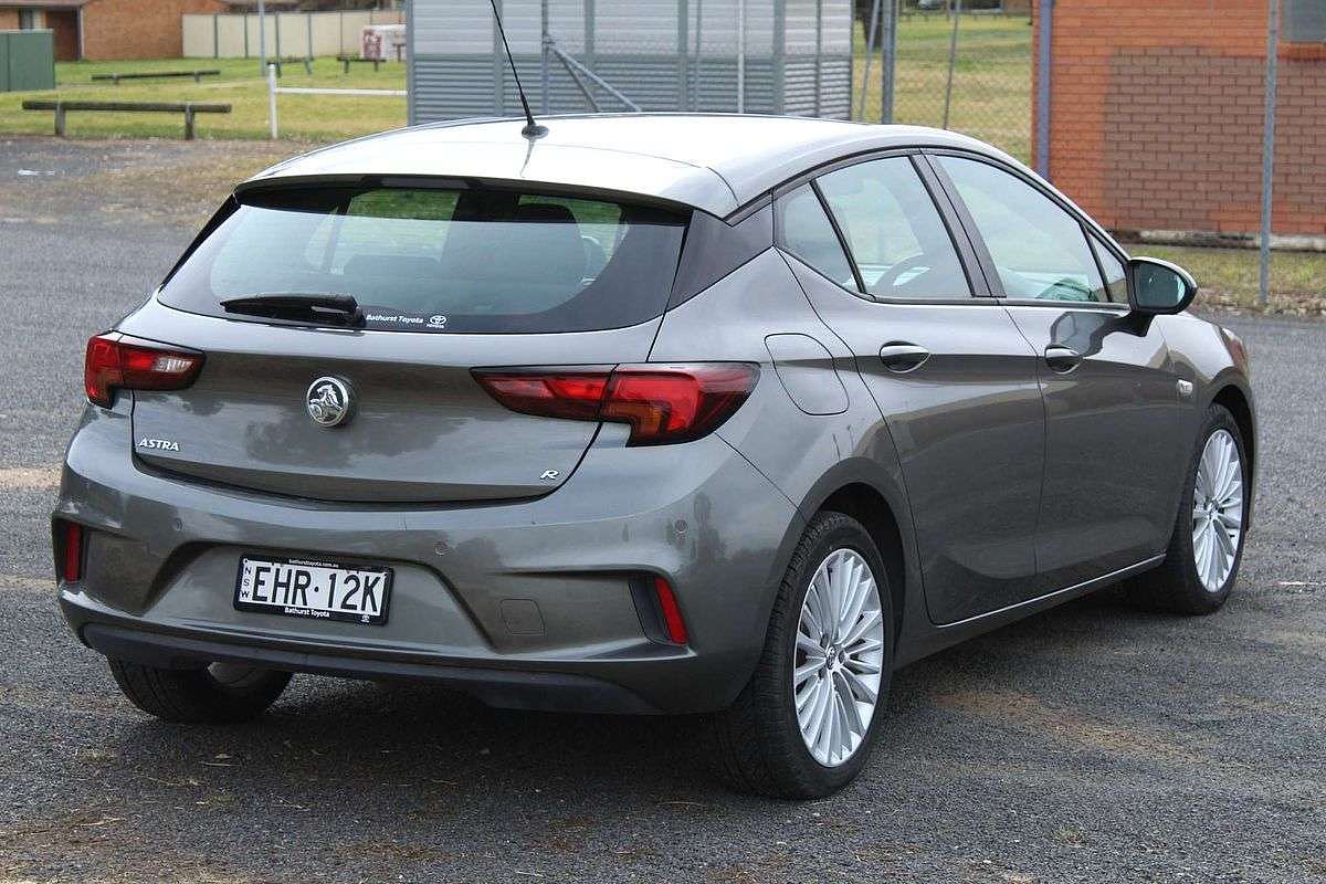 2016 Holden Astra R BK