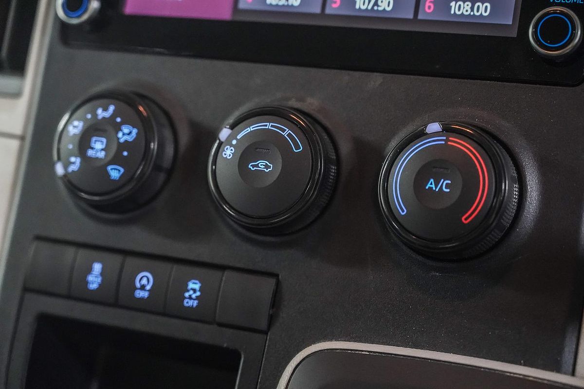 2021 Toyota Hiace GDH300R LWB