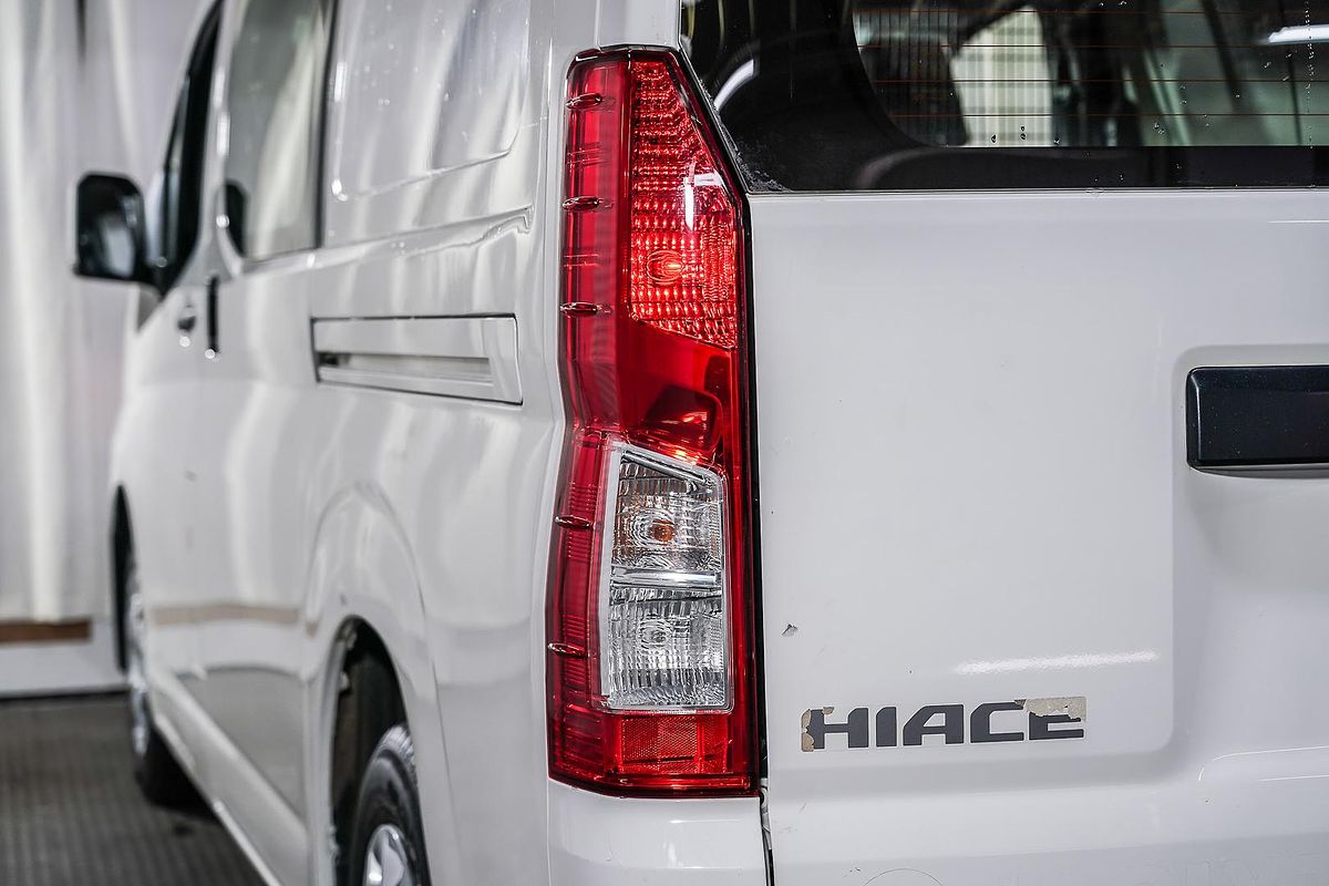 2021 Toyota Hiace GDH300R