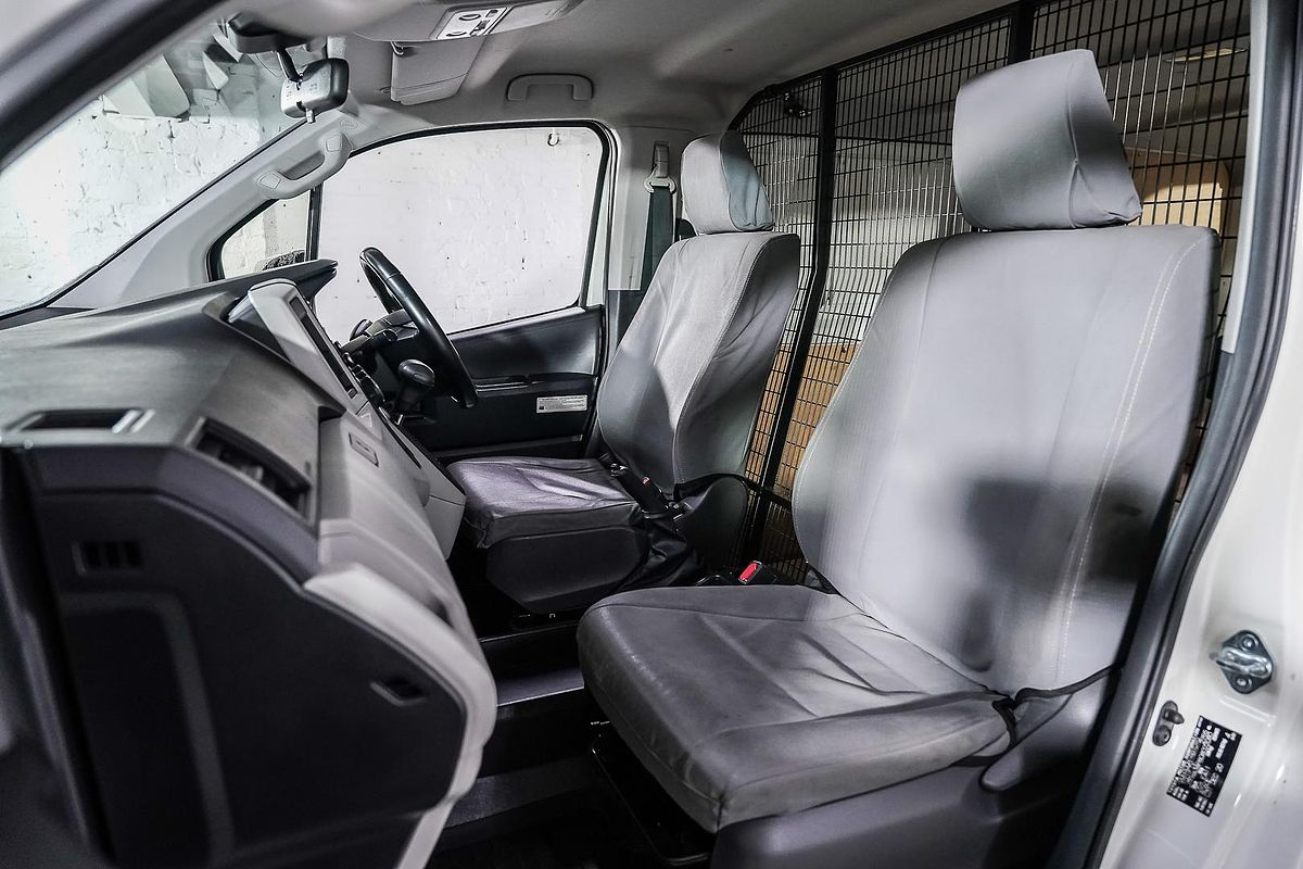 2021 Toyota Hiace GDH300R