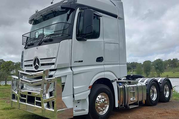 2023 Mercedes-Benz Actros 2663
