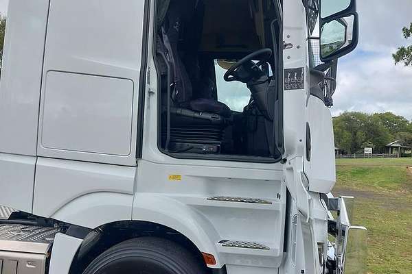 2023 Mercedes-Benz Actros 2663
