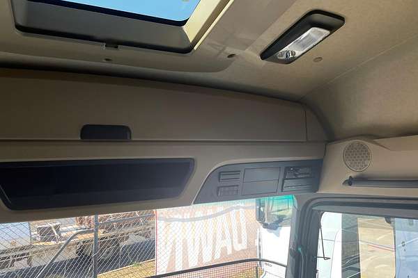 2023 Mercedes-Benz Actros 2663