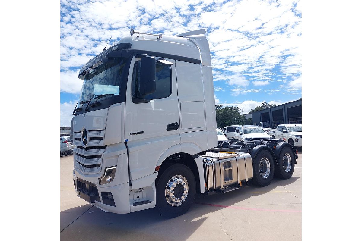 2023 Mercedes-Benz Actros 2663