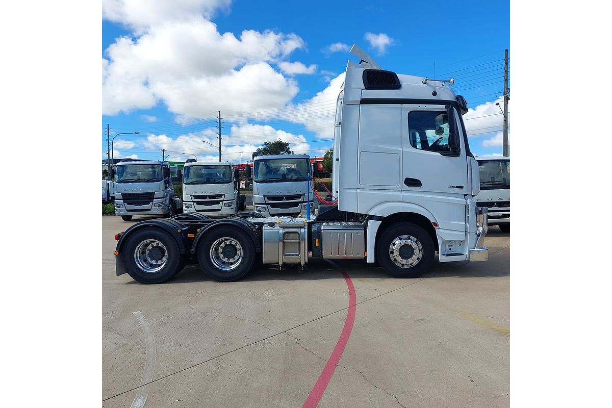 2023 Mercedes Benz Actros 2658