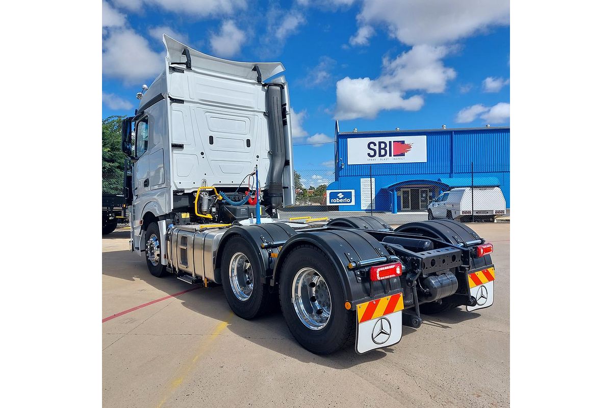 2023 Mercedes-Benz Actros 2658
