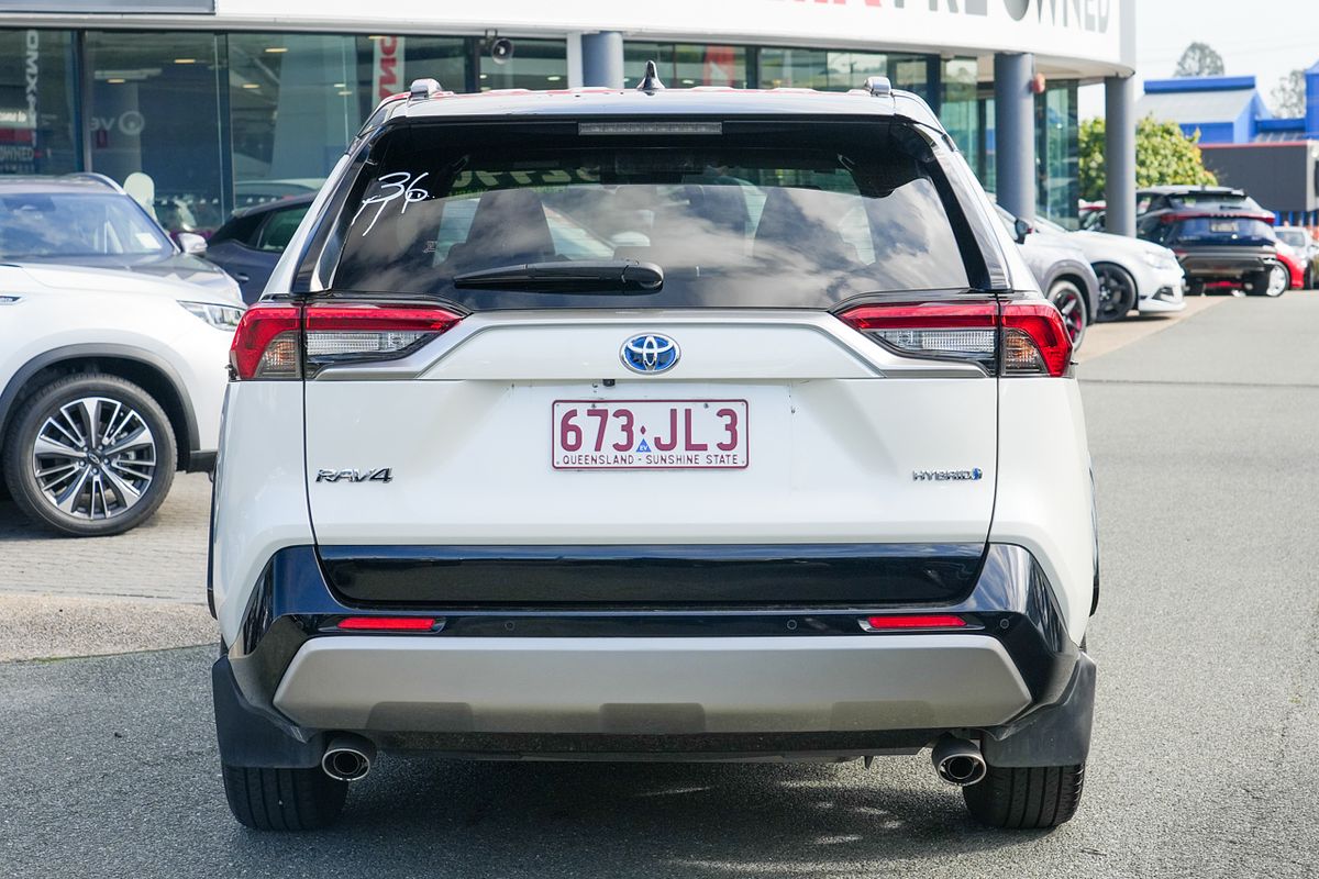 2022 Toyota RAV4 XSE AXAH52R