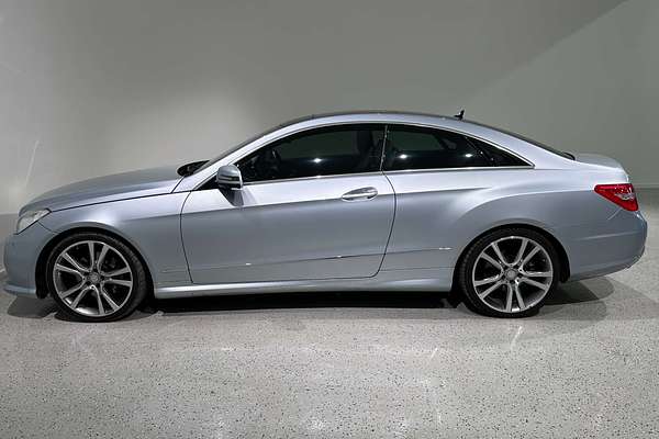 2013 Mercedes Benz E-Class E250 BlueEFFICIENCY Avantgarde C207