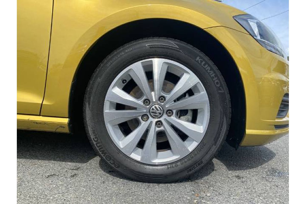 2017 Volkswagen Golf 110TSI 7.5
