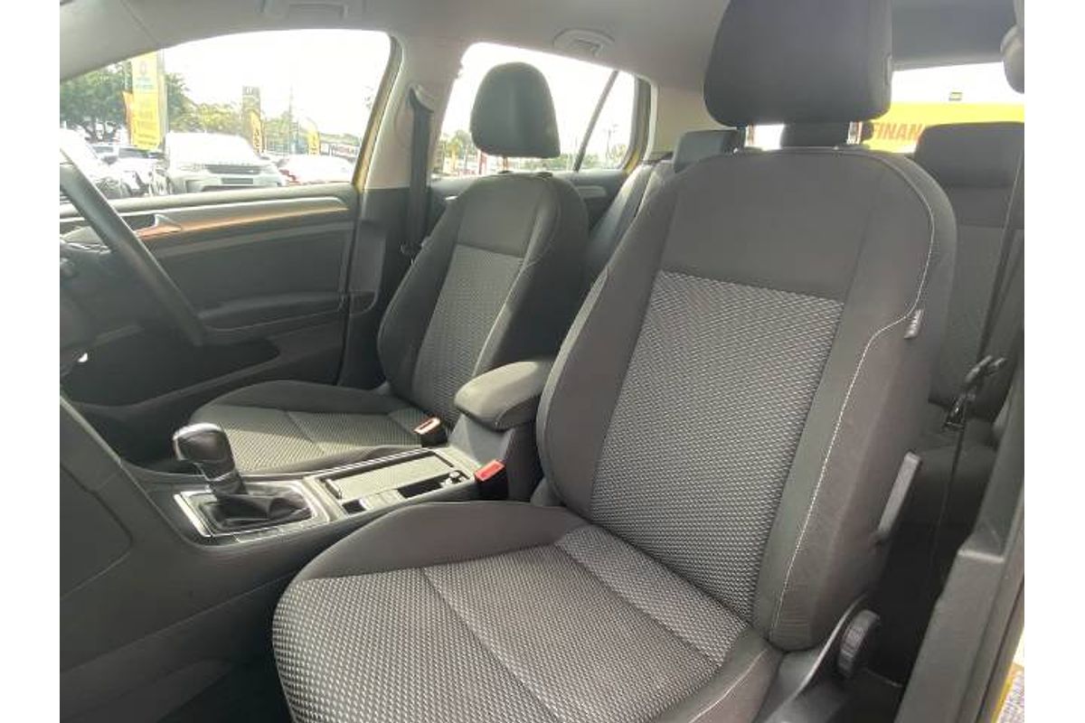 2017 Volkswagen Golf 110TSI 7.5