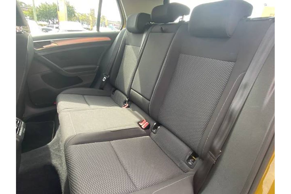2017 Volkswagen Golf 110TSI 7.5