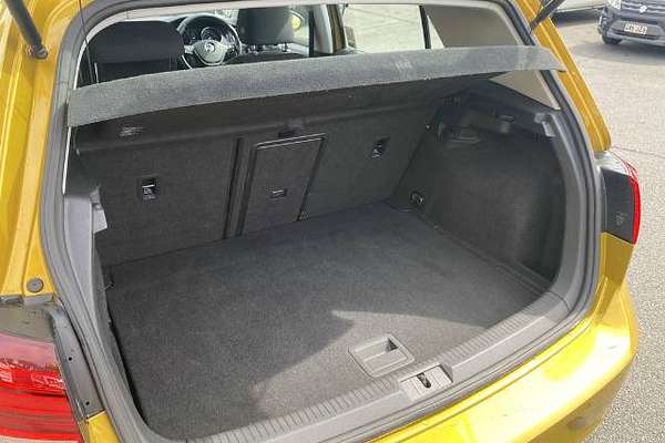 2017 Volkswagen Golf 110TSI 7.5