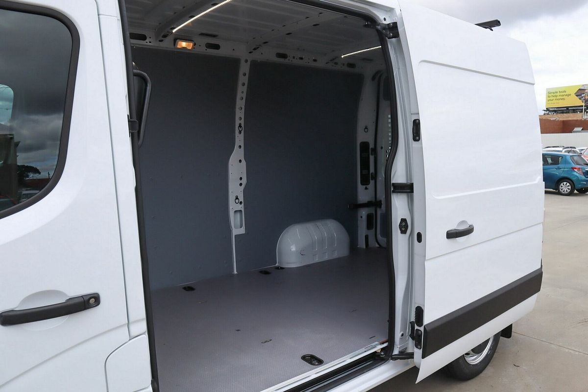 2021 Renault Master Pro 110kW X62 Phase 2