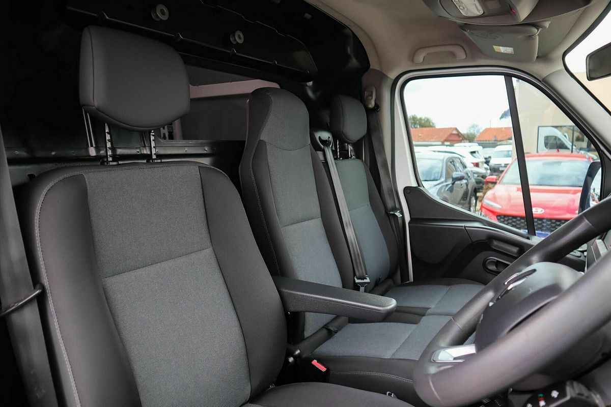 2021 Renault Master Pro 110kW X62 Phase 2