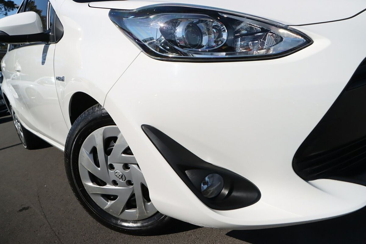 2019 Toyota Prius C NHP10R