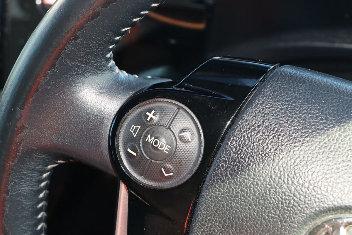 2019 Toyota Prius C NHP10R
