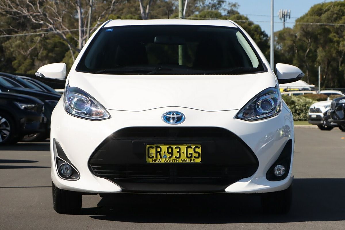 2019 Toyota Prius C NHP10R