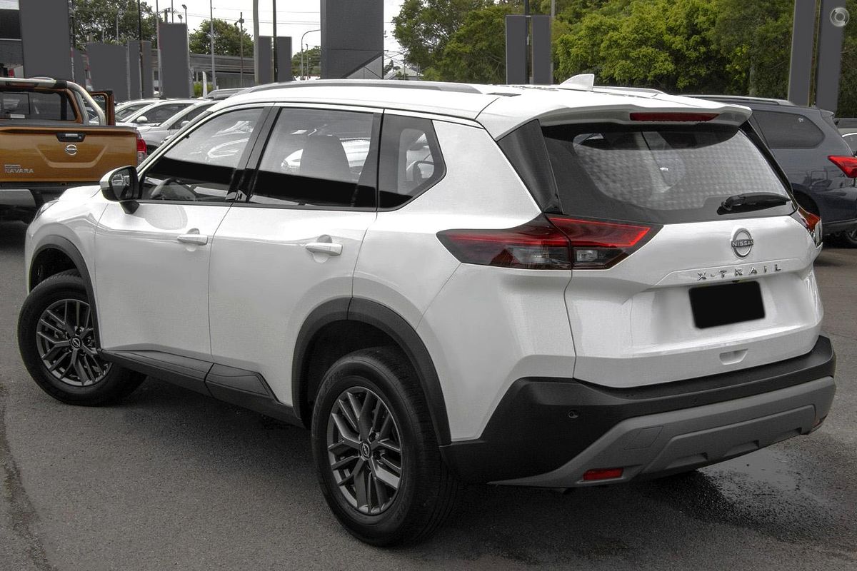 2023 Nissan X-TRAIL ST T33