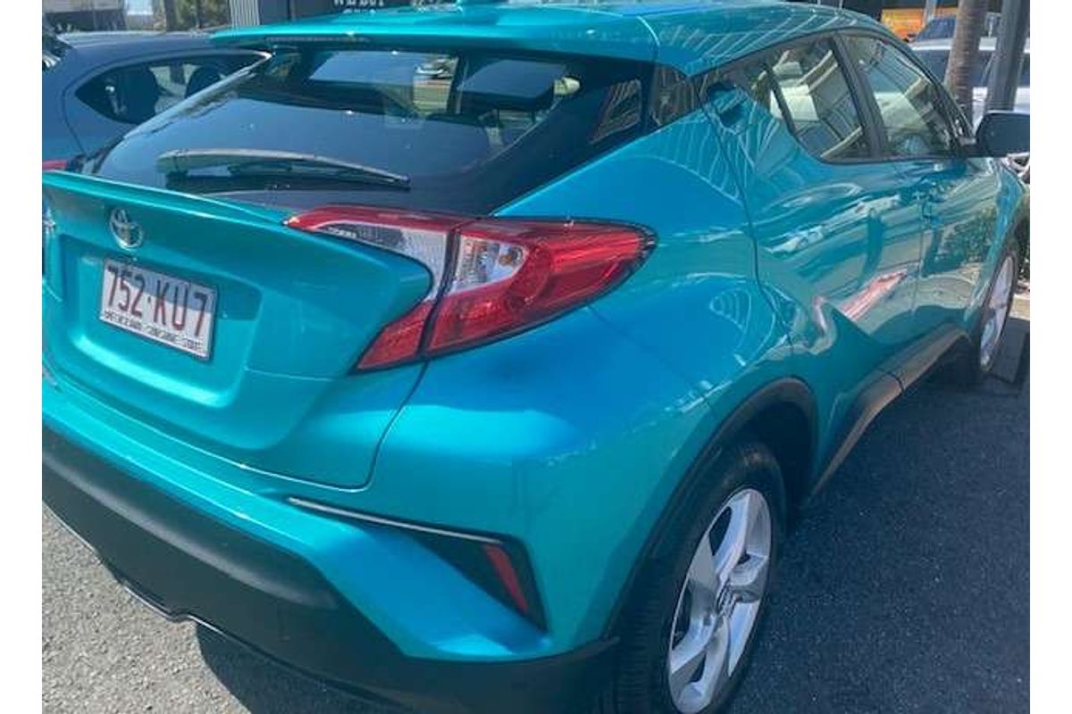 2019 Toyota C-HR  NGX10R