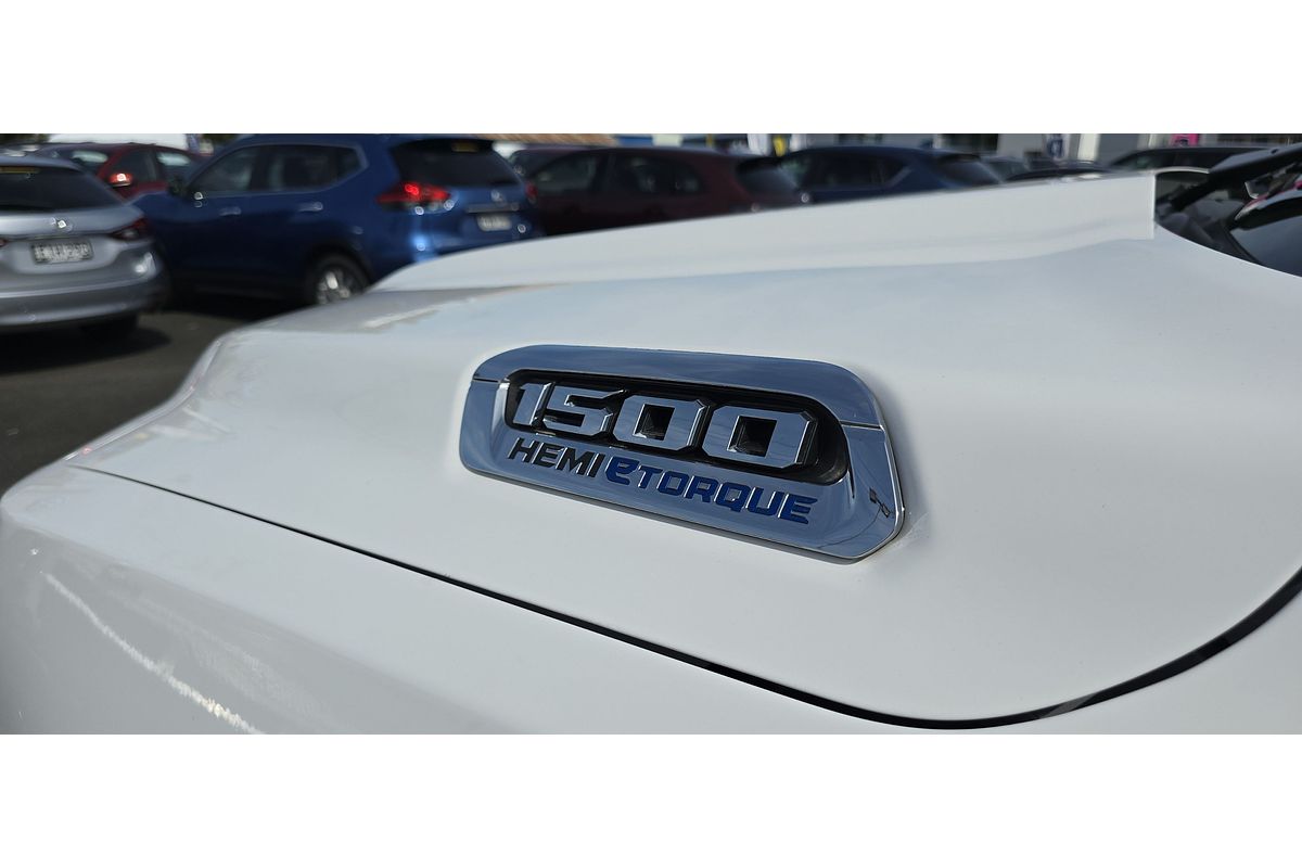 2023 RAM 1500 Laramie Sport RamBox DT 4X4 SWB