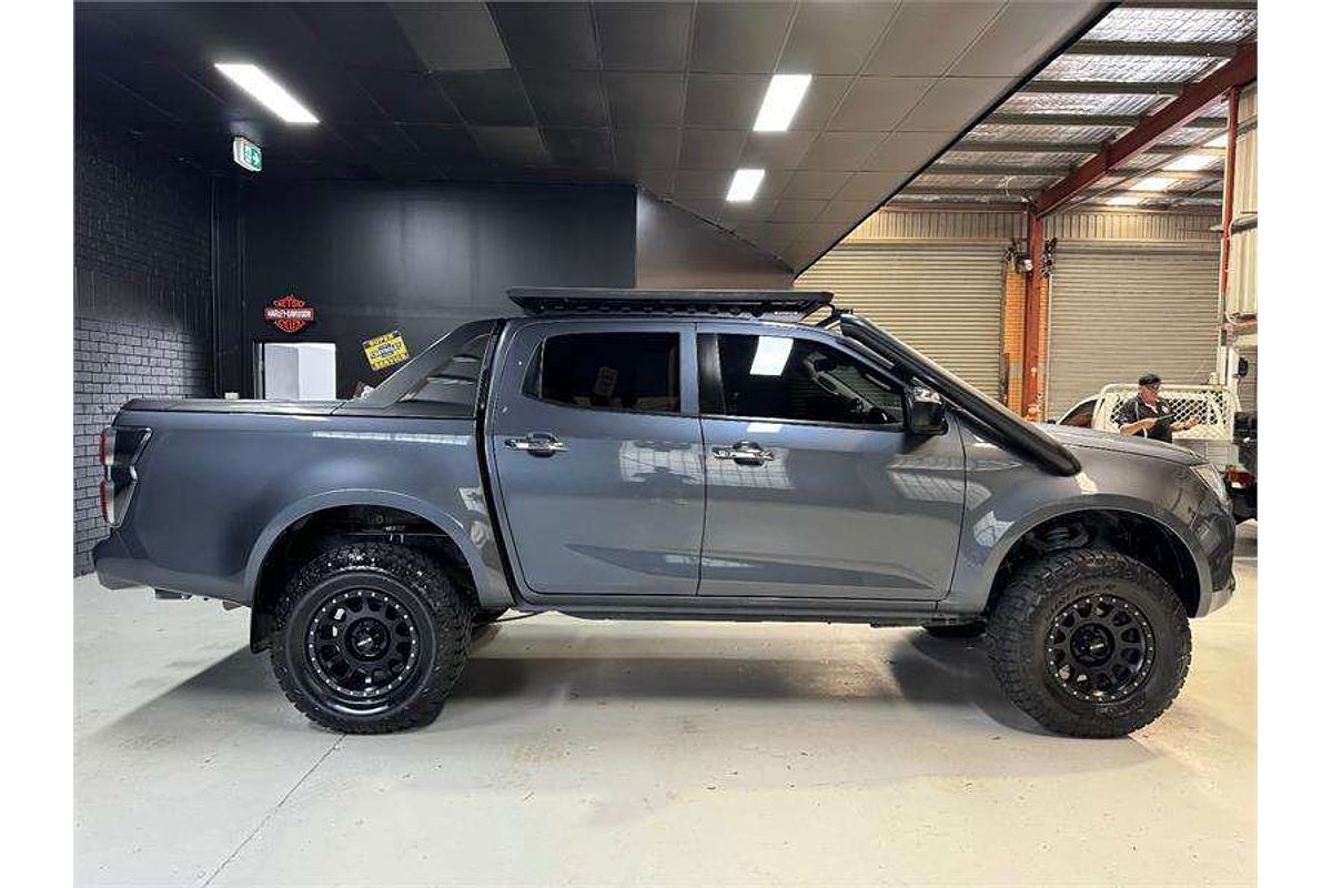 2021 Isuzu D-MAX LS-U  4X4