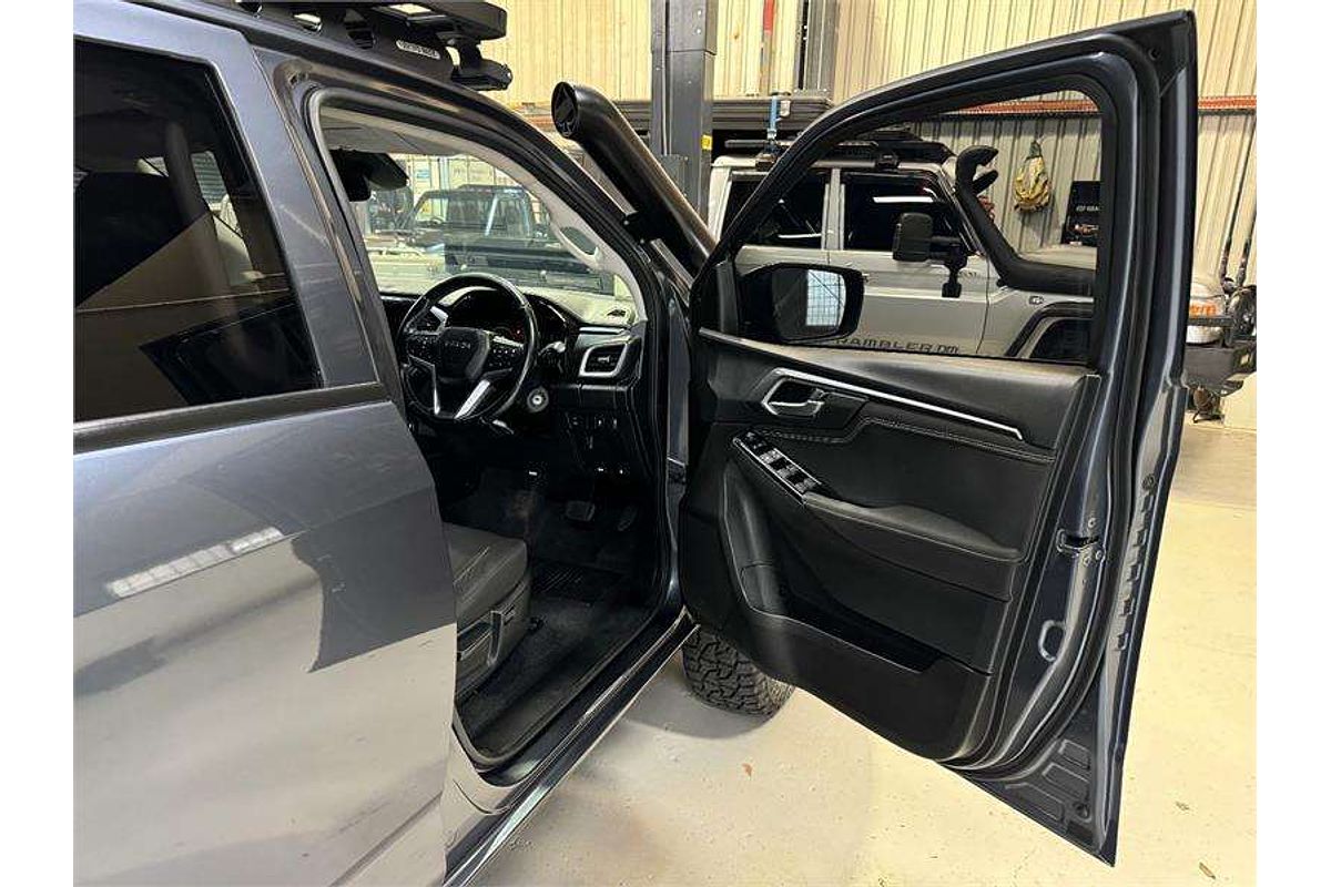 2021 Isuzu D-MAX LS-U  4X4