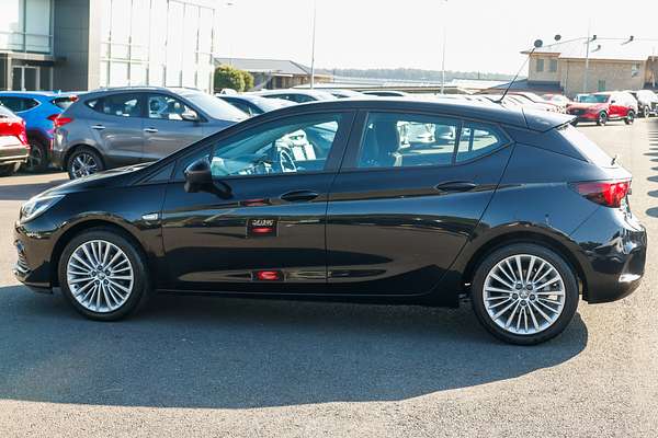 2017 Holden Astra R BK