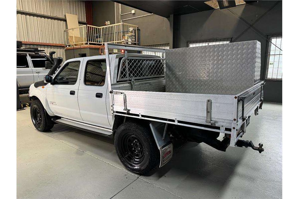 2013 Nissan Navara ST-R D22 4X4