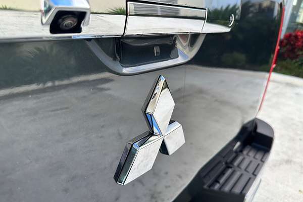 2024 Mitsubishi Triton GLX MV 4X4