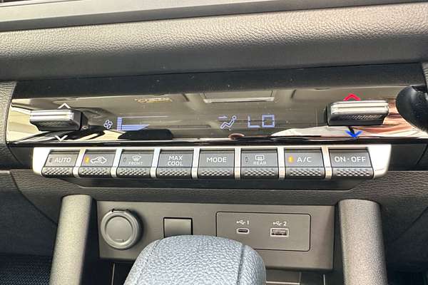 2024 Mitsubishi Triton GLX MV 4X4