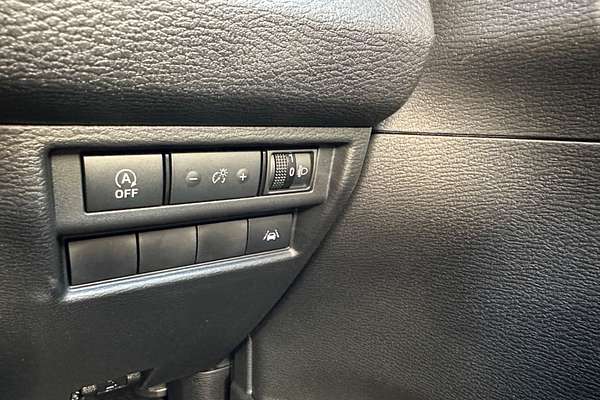 2024 Mitsubishi Triton GLX MV 4X4